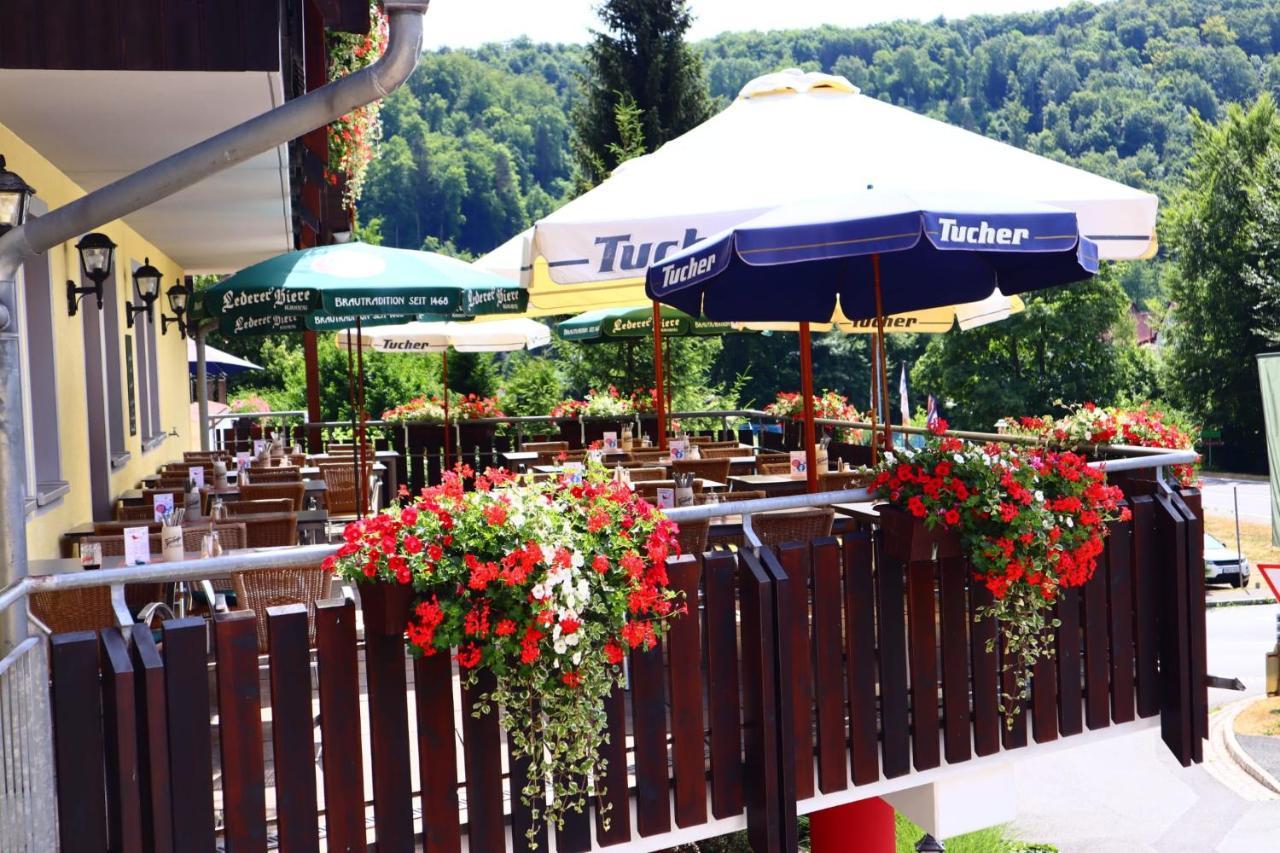 Hotel Landgasthof Frankenstern Goessweinstein Exterior photo